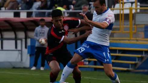 Católica apunta a estirar aún más su ventaja.