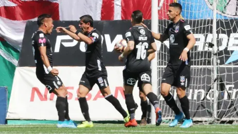 Colo Colo celebró en La Florida.