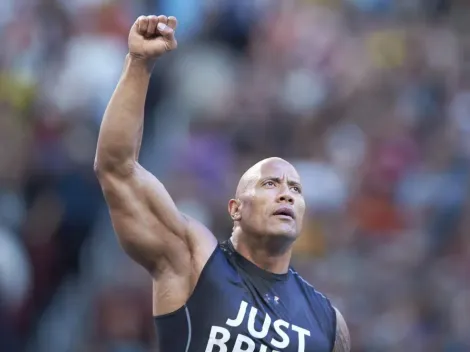 ¡The Rock regresa a WWE para el estreno de SmackDown!