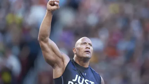 The Rock vuelve a casa.