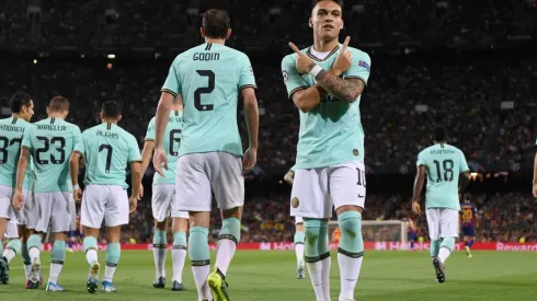 Festeja el Inter y Alexis Sánchez.