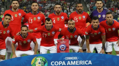 ¡Listo el 11 de Chile! Gary Medel es el capitán ante Colombia