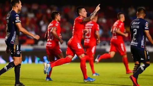 Veracruz de Bryan Carrasco decide no jugar por sueldos impagos y arriesgan descender