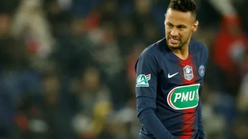 Ex DT de Neymar lo critica por quedarse en el PSG