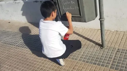 Frase de niño manifestante barre con Piñera