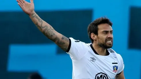 Valdivia cierra su Twitter.