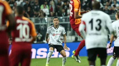 Roco fue titular y jugó todo el partido