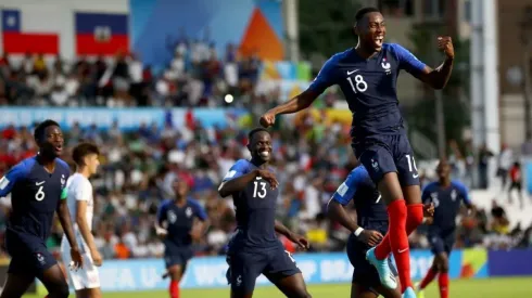 Con el pie izquierdo: Chile cae ante Francia en el debut
