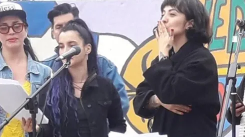 La artista en Estación Central.