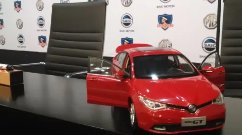 Colo Colo junto a MG Motors preparan una sorpresa para sus hinchas.