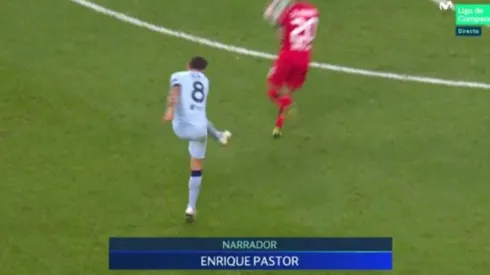 Aránguiz quedó grogui.