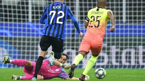 Bravo y la jugada polémica.