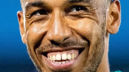 Aubameyang tiene contrato hasta 2021 por lo que Barcelona debe negociar de club a club