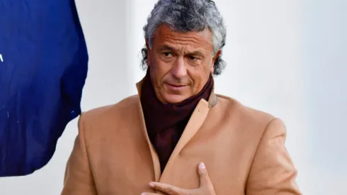 El Pipo a medio paso de San Lorenzo.