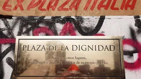 La placa en todo su esplendor.