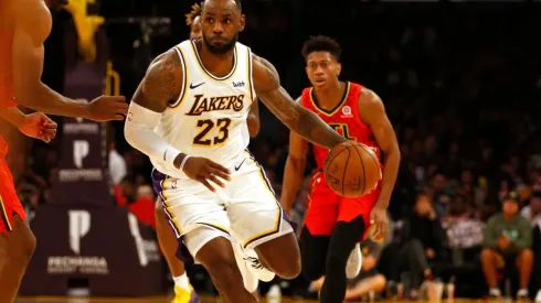 Video | Los Lakers se lucen ante la presencia de Kobe Bryant y aplastan a los Hawks