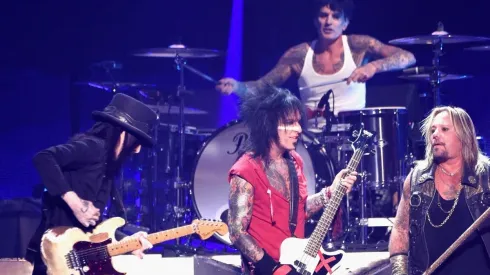 Mick Marks, Nikki Sixx, Tommy Lee y Vince Neil vuelven juntos a los escenarios.