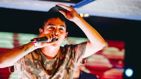 Jokker representa a Chile en la final de la Red Bull Batalla de los Gallos, pero antes pasará por nuestras oficinas.