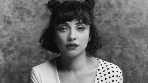 Mon Laferte: La policía y los militares fueron quienes estuvieron incendiando