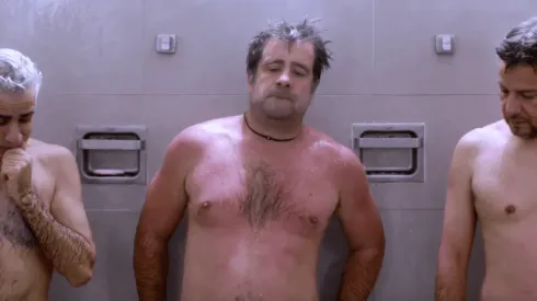 La película que se ríe del doble standard chileno