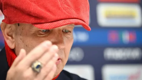 Sinisa Mihajlovic está de vuelta después de superar la leucemia