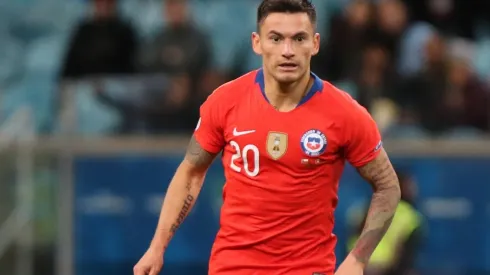 Charles Aránguiz defiende a la Roja y habla de su nueva lesión.