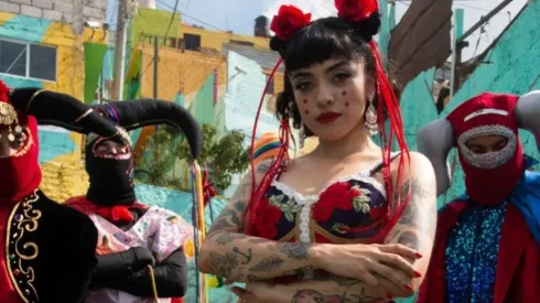 Mon Laferte lanza video para "Plata ta tá"