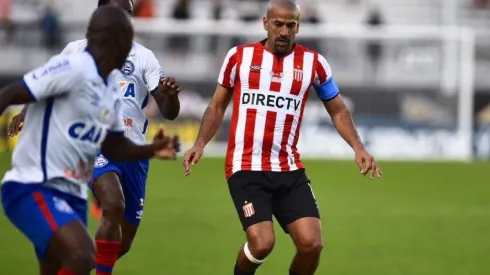 Verón a Maradona: "Delante de las cámaras somos todos guapos"