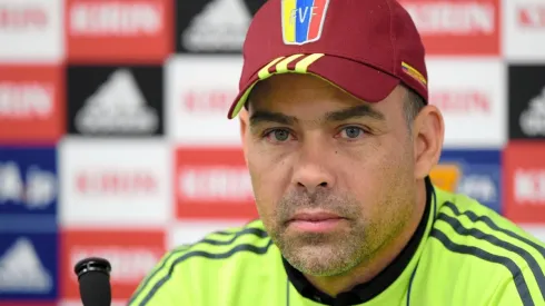 Dudamel a pasos de dejar Venezuela.