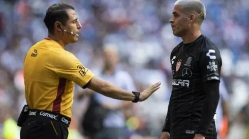 Sólo depende de Brian Fernández jugar en Colón de Santa Fe