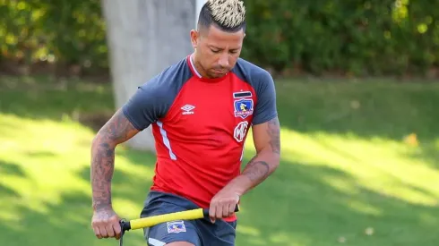 Valencia ya se siente como en casa en Colo Colo.