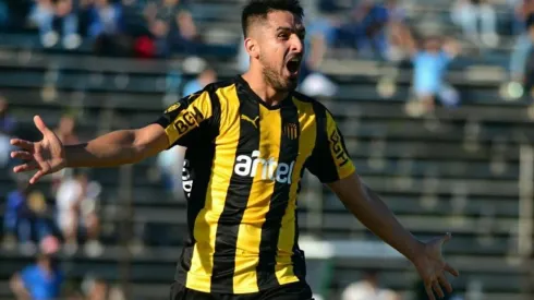 Viatri en Peñarol.
