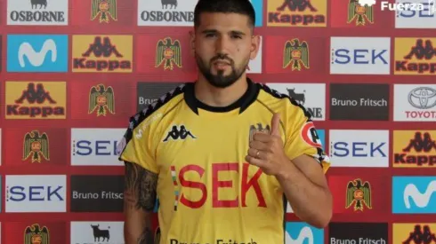 Álvaro Salazar es presentado como nuevo refuerzo de Unión Española