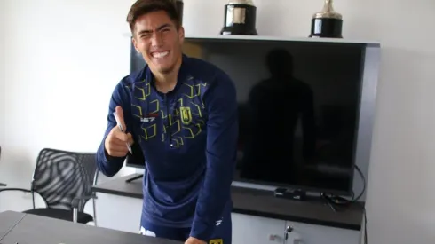 Lara es formado en la UC