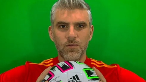 Manuel de Tezanos cambia de rubro y se transforma en humorista