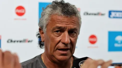 El técnico de Tigres está siendo duramente criticado en Argentina.