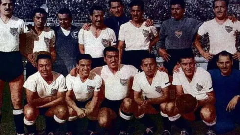 Es el ex futbolista profesional vivo más longevo en Chile.