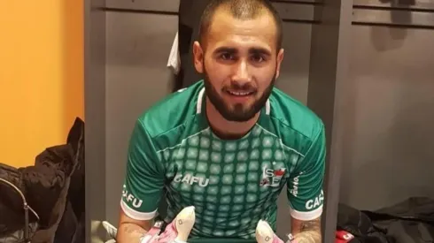 Salvador jugará en Rangers