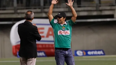 Cabañas homenajeado por Audax en 2014.