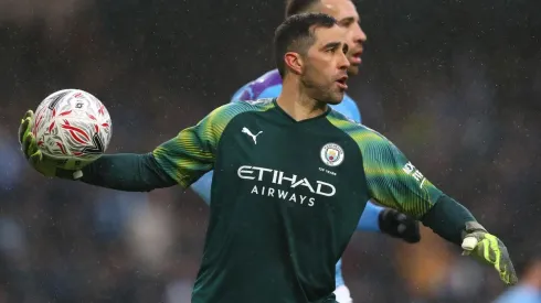 El portero fue titular y jugó los 90 minutos.