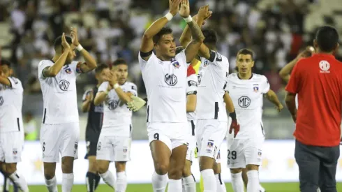 Los Albos se miden ante Cobresal en El Salvador.