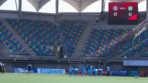 Estadio Bicentenario La Florida el día del encuentro entre La Calera y Deportes Iquique