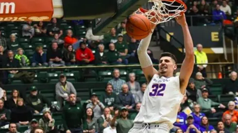 Crack: basquetbolista chileno supera histórico récord de Shaquille O'Neal