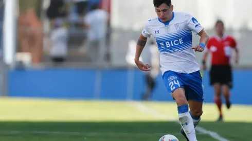 Alfonso Parot dueño de la banda izquierda de la UC