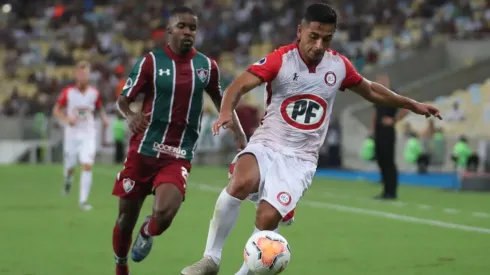 Unión La Calera consiguió un valioso empate ante Fluminense en Brasil.