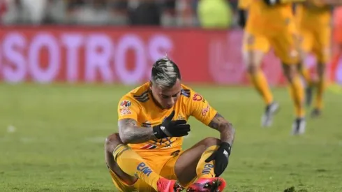 Vargas será baja en Tigres.