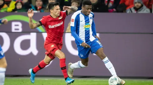 Charles iniciará de local este duelo europeo.