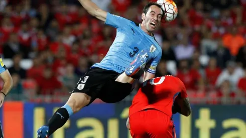 El defensor uruguayo ya palpita el debut ante Chile.