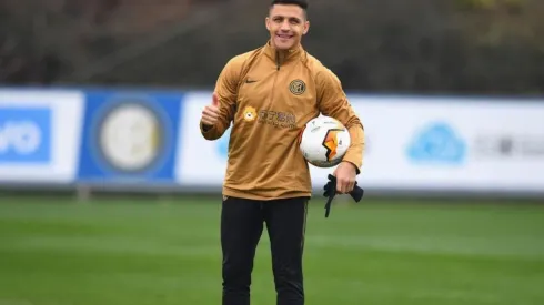 Alexis Sánchez se luce entrenando a la espera de una nueva oportunidad en el Inter