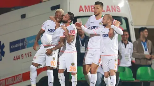 Fernandes marca su séptimo gol en la liga turca.